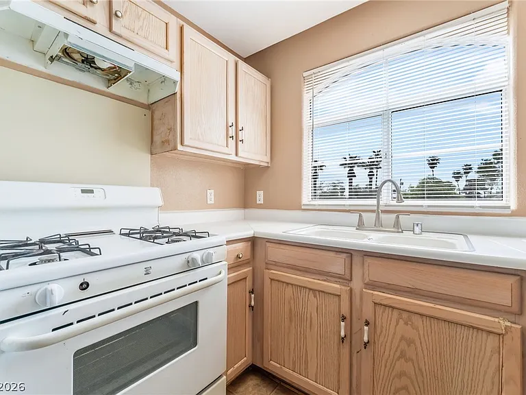 4320 W Lake Mead Blvd #201 — Photo 11