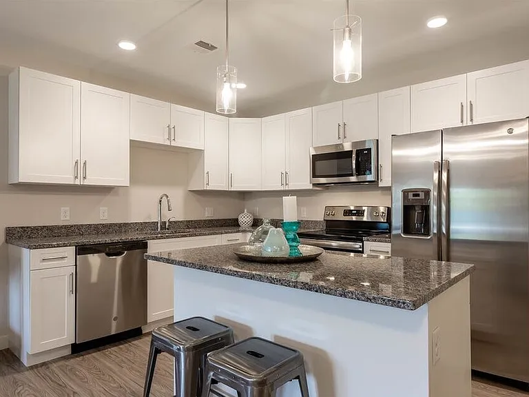 Trail Run Apartments — Photo 38