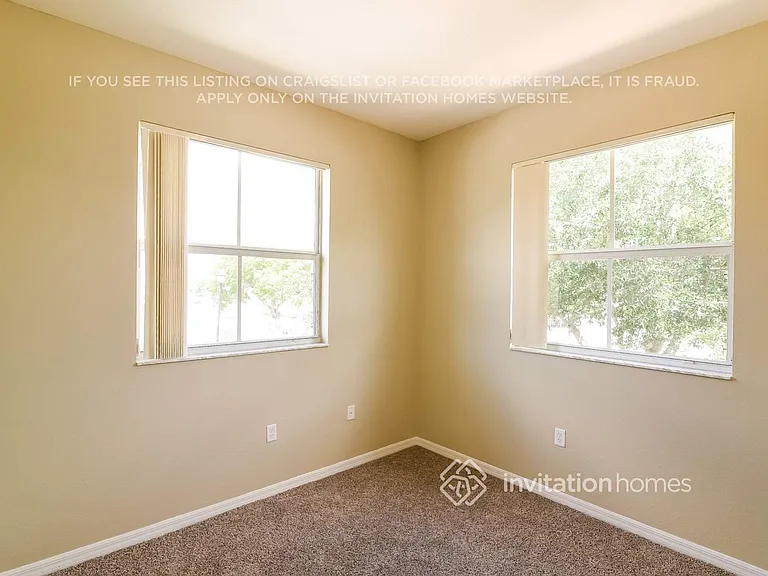 15307 SW 88th Ter — Photo 11