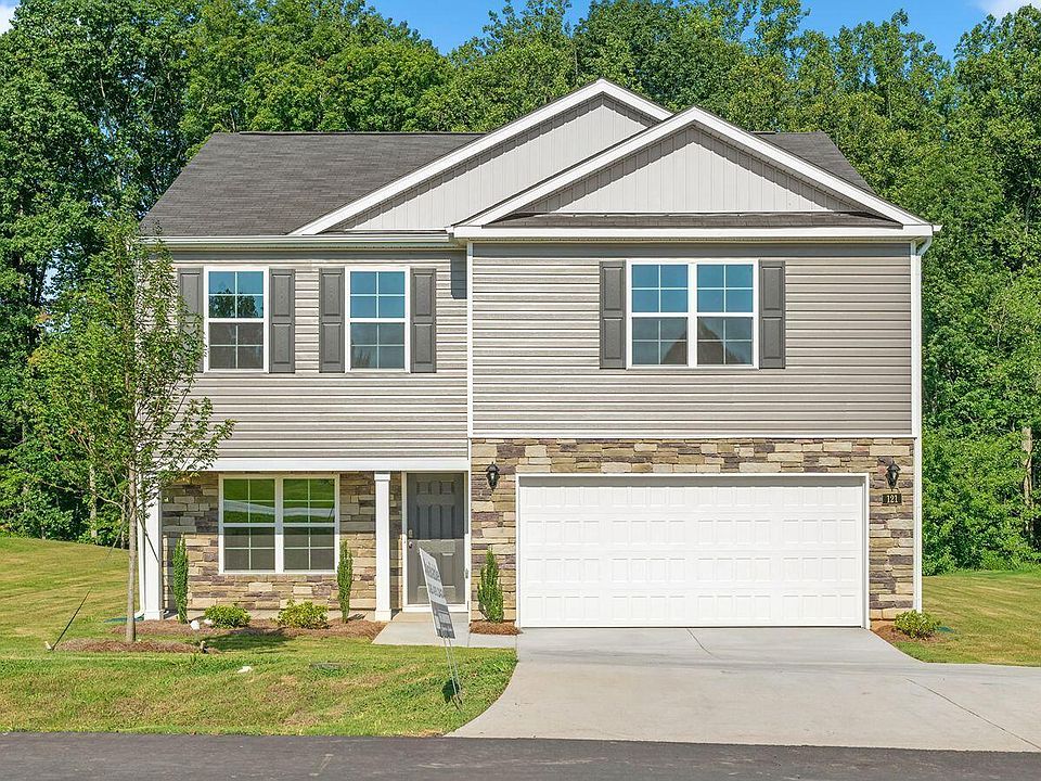 1st image of 108 Leven Dr