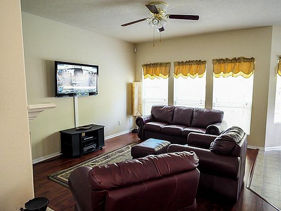 5th image of 807 Vista Bend Dr
