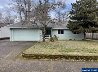 765 Valleywood Dr SE, Salem, OR 97306
