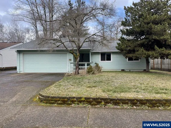 765 Valleywood Dr SE, Salem, OR 97306