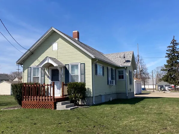 630 52nd St, Sandusky, OH 44870