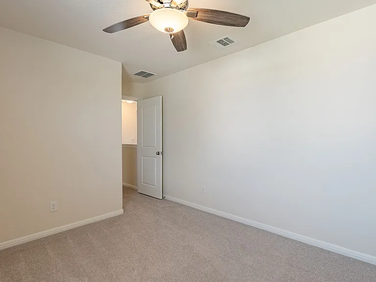 13101 Foreston Dr — Photo 15
