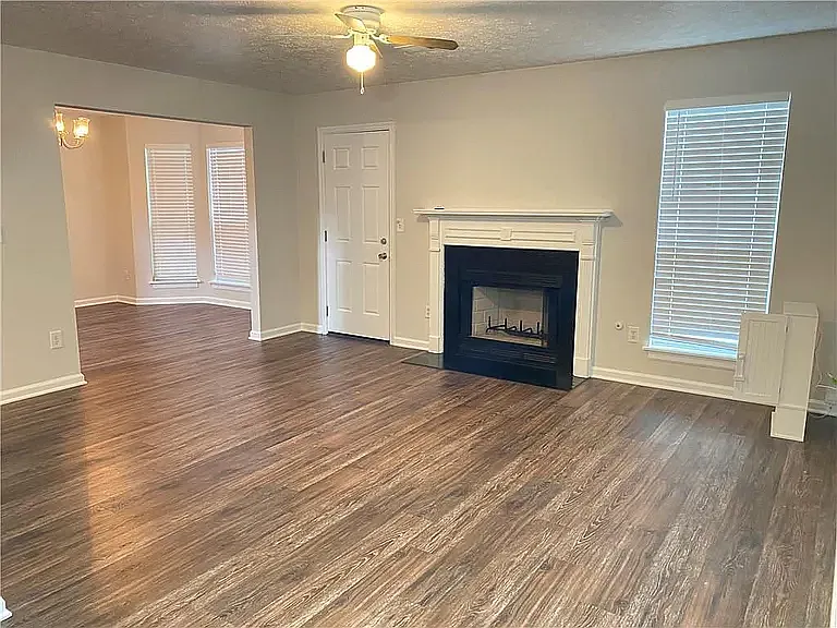 1110 Winter Park Ln — Photo 9