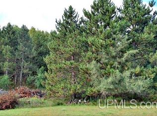 Sundance Drive 3 #&-4, Norway, MI 49870