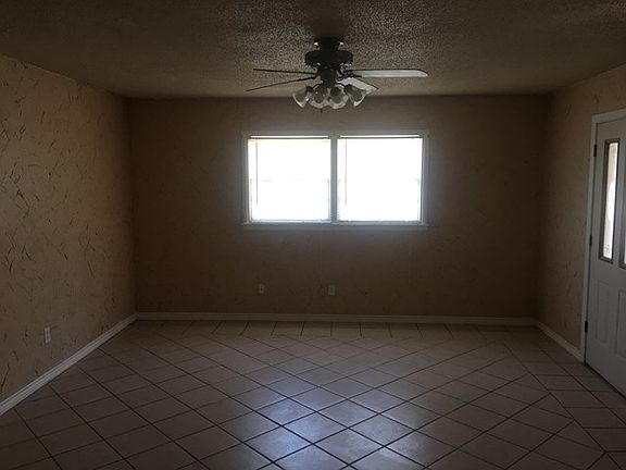 5th image of 4504 Leddy Dr