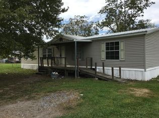 1041 Domingue St, Breaux Bridge, LA 70517
