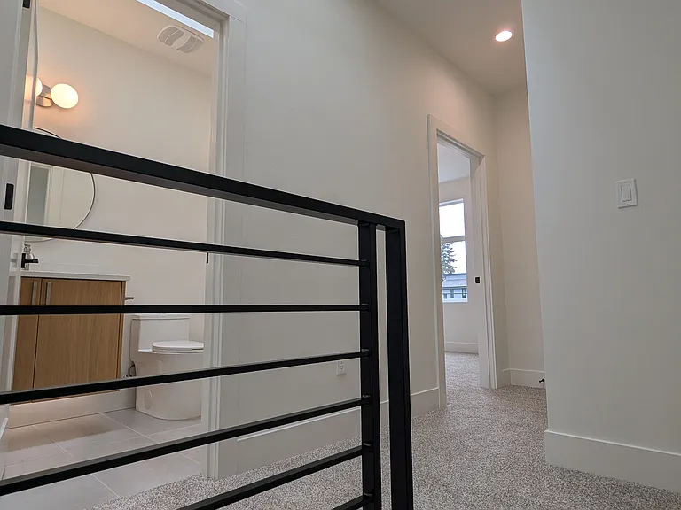 5041 SE King Rd #B — Photo 18