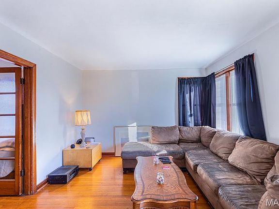 5th image of 3725 Phillips Pl