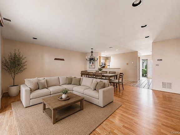 5th image of 100 Daly Boulevard #1406