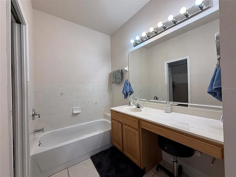 24907 NE 135th St — Photo 18