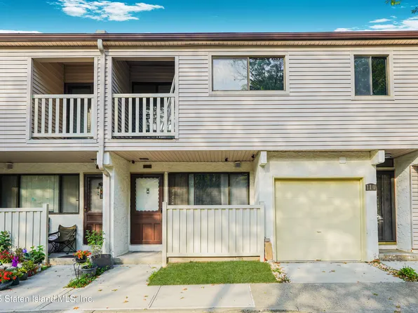 108 Surfside Plz, Staten Island, NY 10307