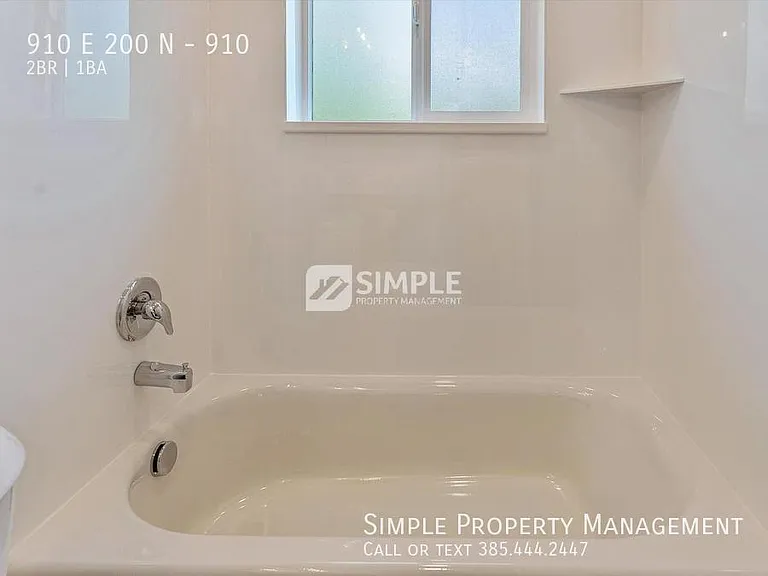 910 E 200 N #910 — Photo 17