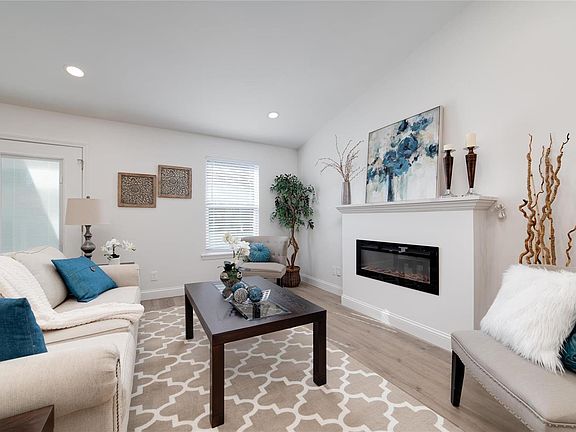 5th image of 926 Townhouse Ln