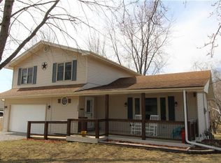 200 S West St, Hartford, IA 50118