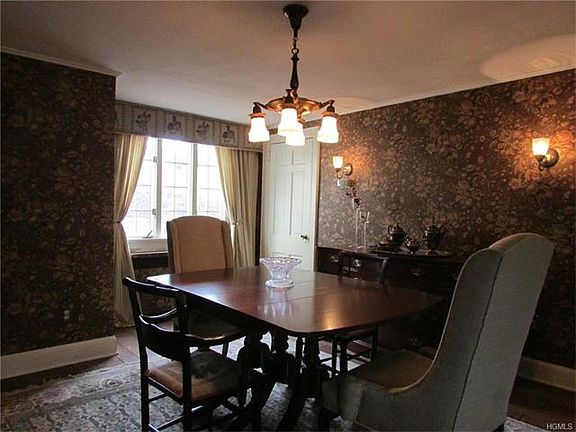 5th image of 26 Stillman Ave