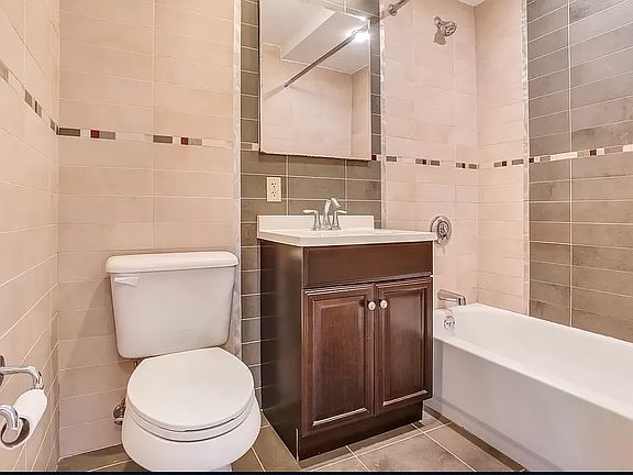 4th image of 126 4th Ave APT 4A