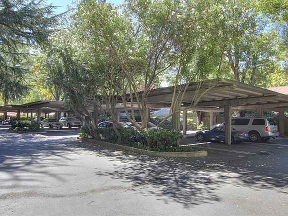 4th image of 4100 Folsom Blvd
