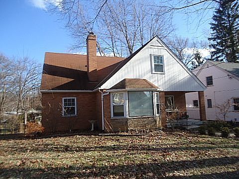1st image of 3244 Koenig Ave