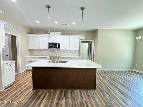4th image of 3118 Marion Heights Drive