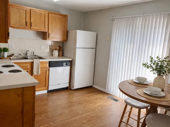 3146 Waycross Dr, Arnold, MO 63010