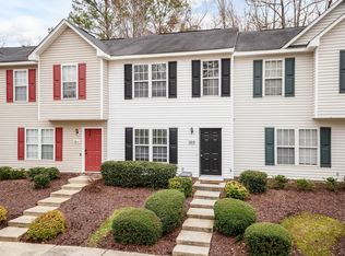 2213 Violet Bluff Ct, Raleigh, NC 27610