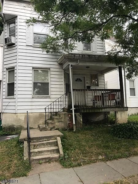 2nd image of 24 New St
