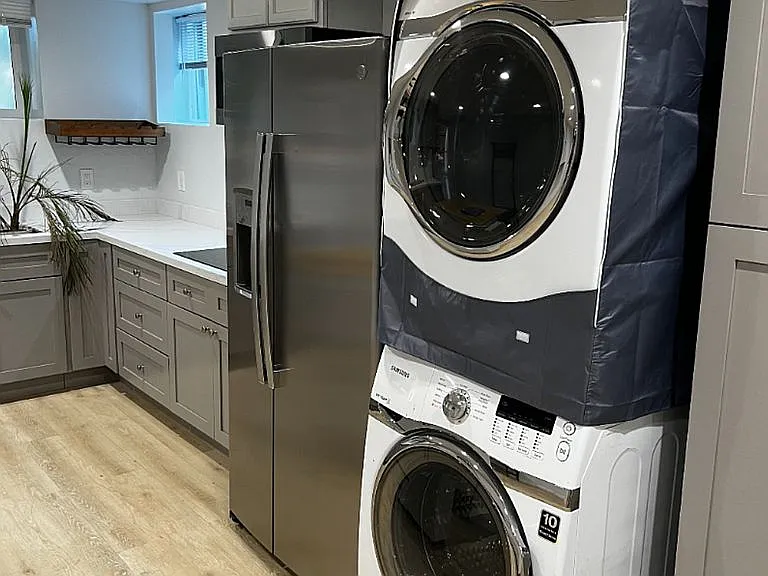 1 bed, 712 sqft, $2,200 — Photo 4