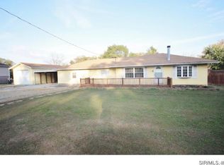 648 Thorngate Rd, Granite City, IL 62040