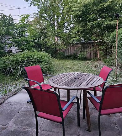 3rd image of 680 Josephine Ave
