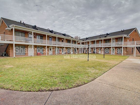 4th image of 1625 Wooded Acres Dr #108