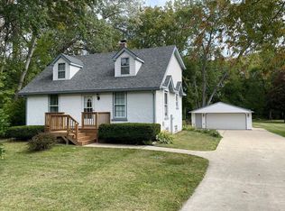 9915 29th Ave, Pleasant Prairie, WI 53158