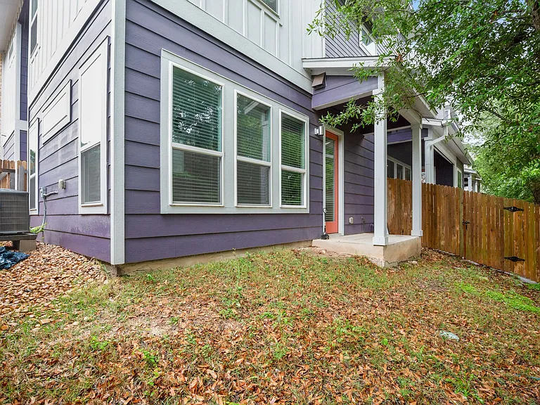 8922 Menchaca Rd #701 — Photo 20