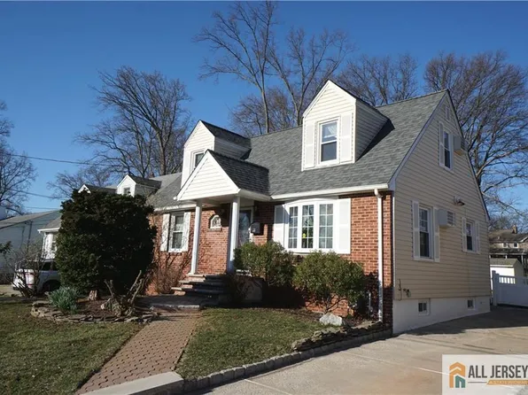 25 Clover Ave, Colonia, NJ 07067