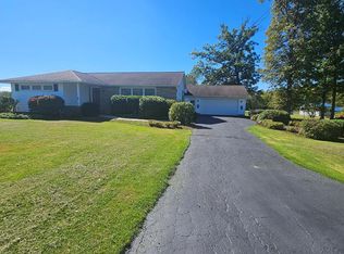 1270 Mercer Grove City Rd, Mercer, PA 16137