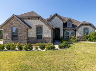 202 Panther Peak Dr, Midlothian, TX 76065