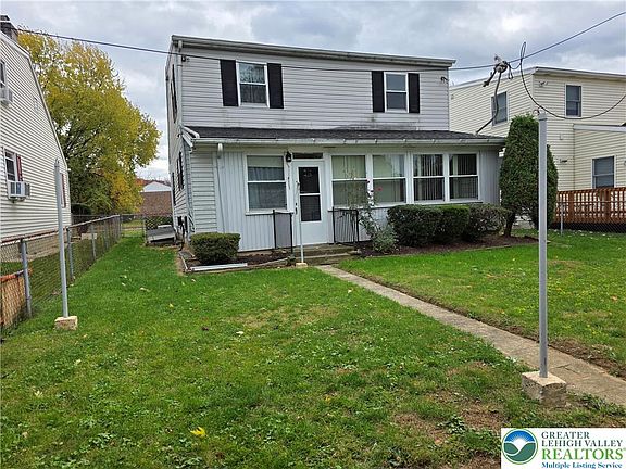 5th image of 127 E Lynnwood St