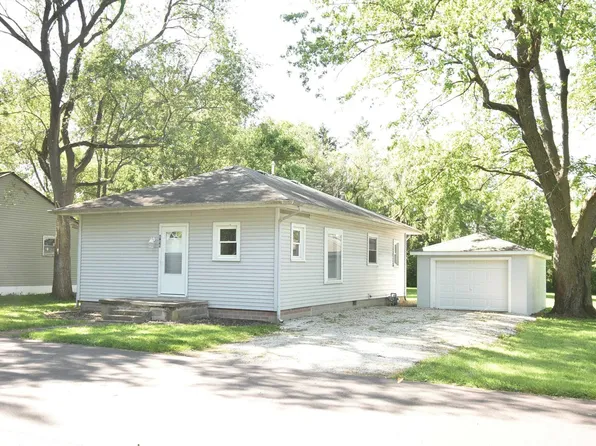 806 E 7th St, Fowler, IN 47944