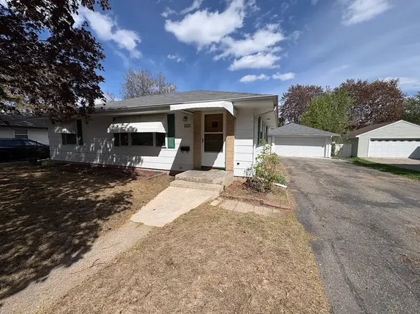 8201 Bloomington Ave S, Bloomington, MN 55425