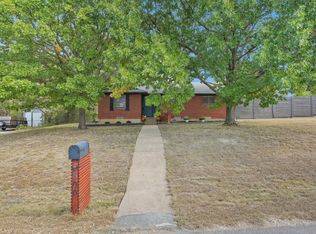500 Ida Bess Ave, Desoto, TX 75115