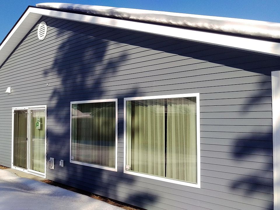 2nd image of 219 Geranium Ave