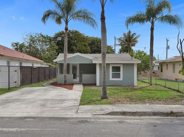 235 NW 10th Ave
