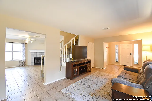 222 Tapwood Ln — Photo 7