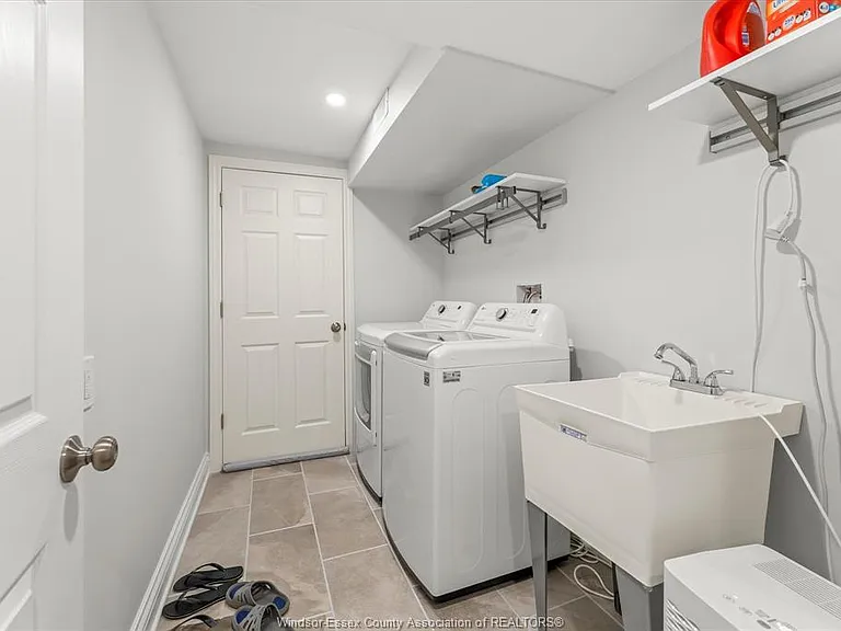 4531 Pleasant Pl #LOWER — Photo 7
