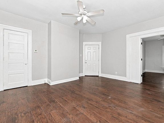 4th image of 664 Oak St APT 1