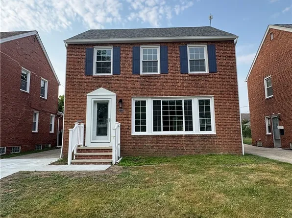 17012 Eldamere Ave, Cleveland, OH 44128