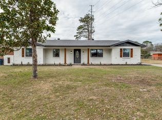 2013 David Dr, Fort Worth, TX 76111