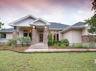 240 N Showhorse Dr, Liberty Hill, TX 78642